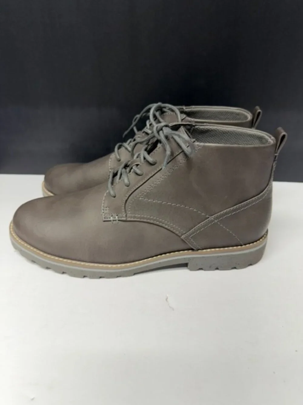 Dr. Scholls Lancer Men's Size 8.5 NWOT